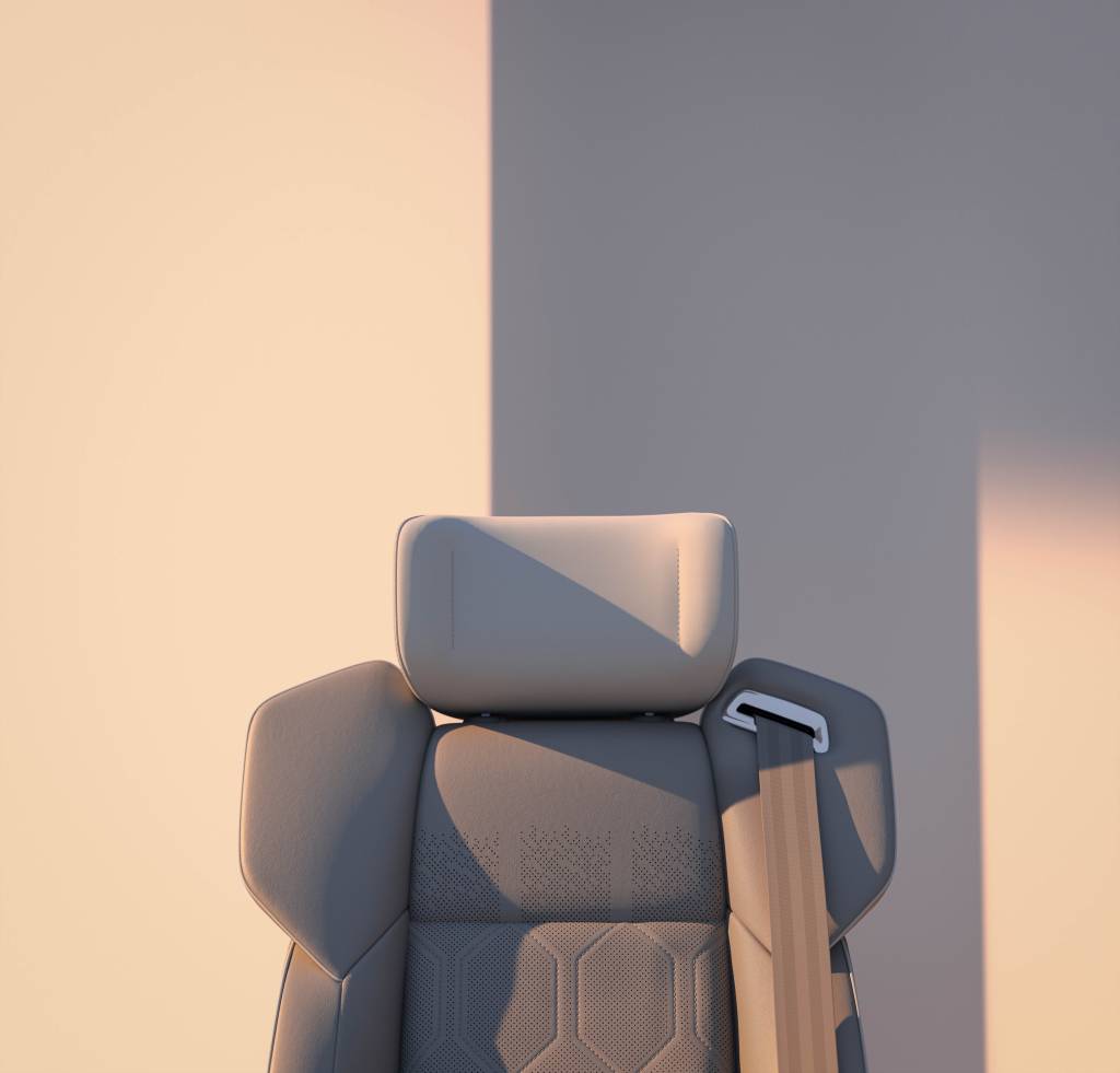 Volvo EM90