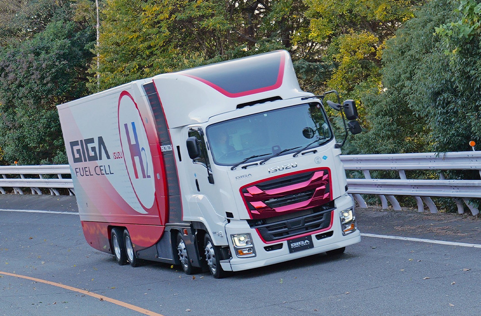 Honda e Isuzu iniciam hoje testes de demonstração de camião a hidrogénio em estradas públicas no Japão