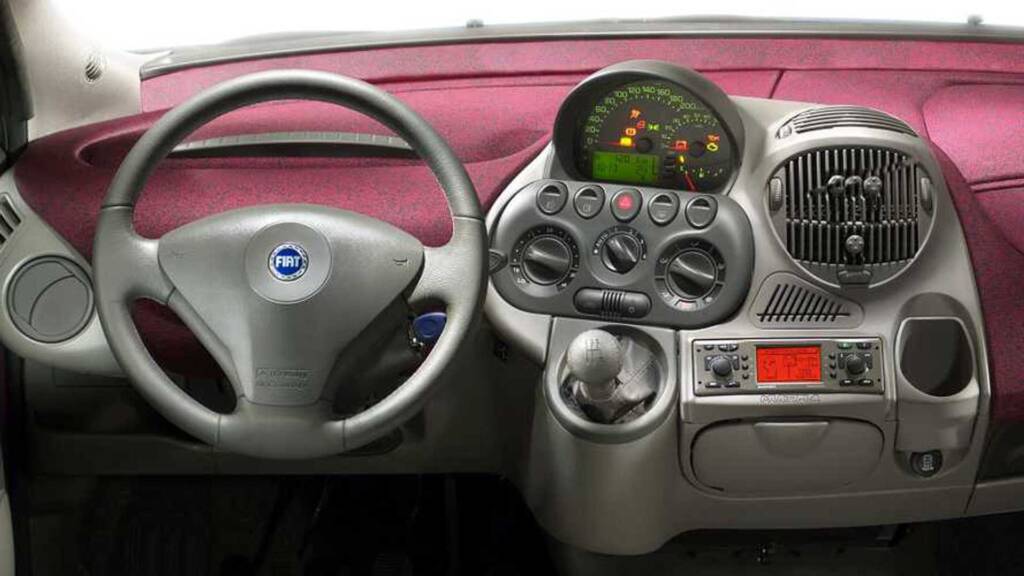 carro mais feio do mundo