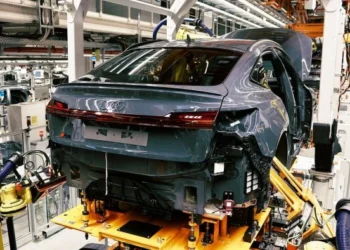 Donald Trump desfere rude golpe na indústria automóvel mundial