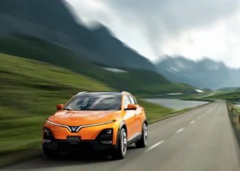 Neste país os carregadores são só para uma marca de automóveis