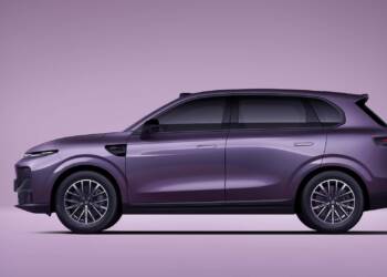 Stellantis e Leapmotor vão produzir SUV B10 em Espanha