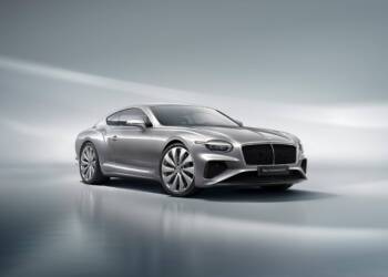 Bentley passa a ter mais três modelos com motor híbrido