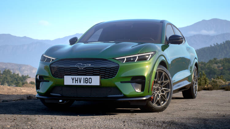 Ford Mustang Mach-E ganha melhorias para 2025