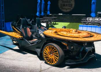 Só um verdadeiro fã de Star Trek se atreveria a comprar este carro