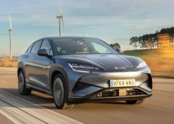 Ford desmontou alguns BYD e foi isto que concluiu