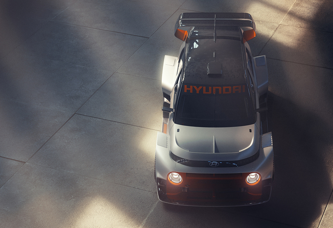 Hyundai Insteroid