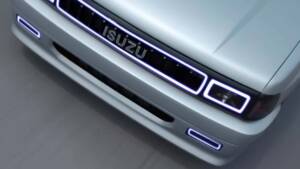 Isuzu 4