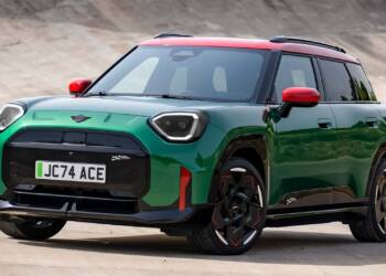 Mini não vai abandonar motores a gasolina