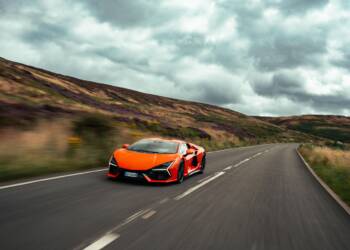 Rúben Dias conduz o seu Revuelto quase como joga futebol