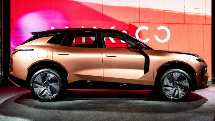 Este SUV bate o recorde de autonomia elétrica num PHEV