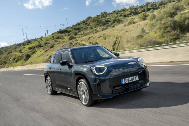 Teste – Mini Aceman SE – O irmão do meio