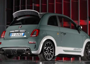 Abarth não descarta a possibilidade voltar aos motores a gasolina