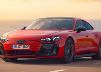 Audi e-tron GT quattro tem nova versão de acesso com mais autonomia
