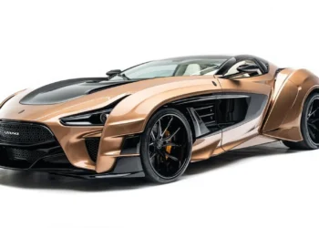 Rei de Marrocos é a única pessoa do mundo que tem este carro de 1.550 CV