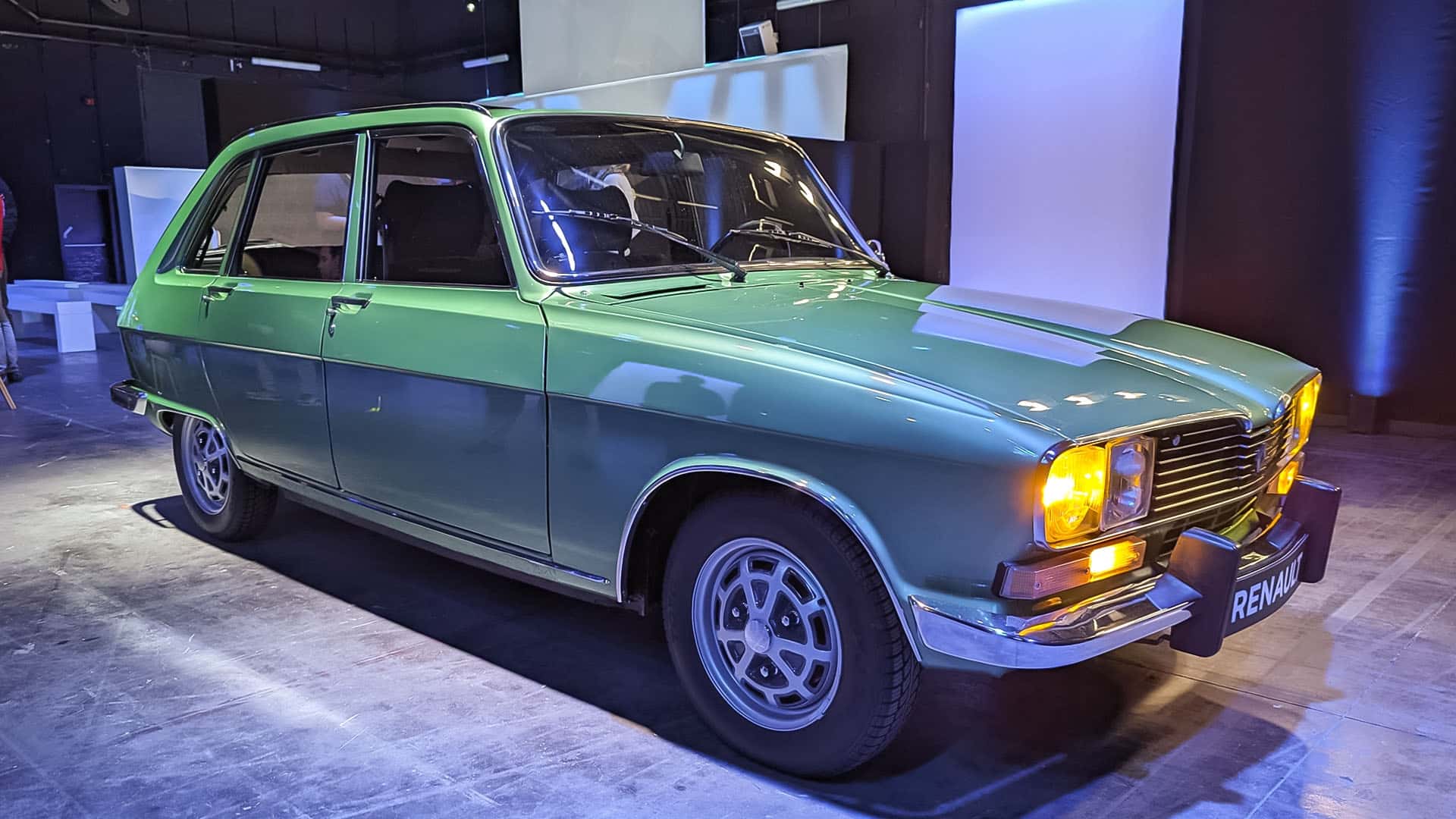 Renault 16
