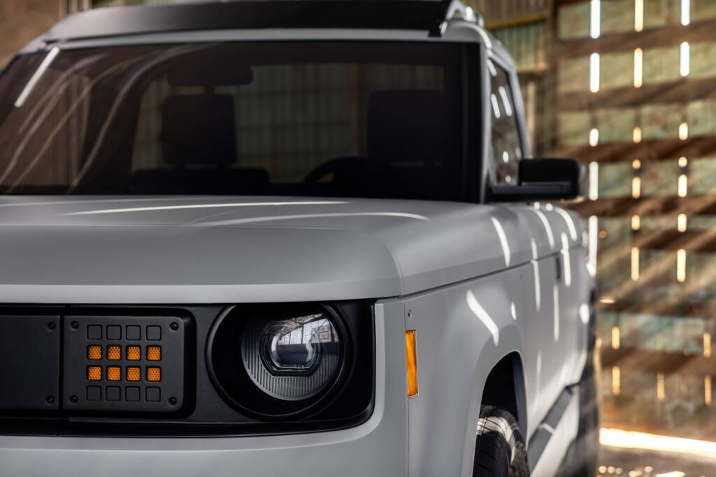 Dono da Amazon lança pick-up elétrica