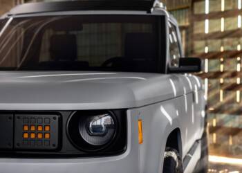 Dono da Amazon lança pick-up elétrica