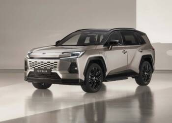 Novo Toyota RAV 4 chega mais eficiente… e menos potente