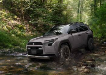 Toyota mostra RAV4 surpresa no seu site global