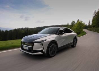 Carro oficial do presidente francês já tem preço para Portugal