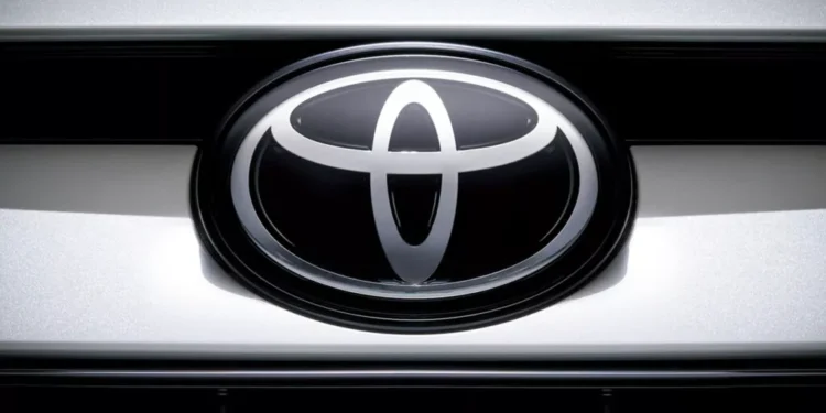 Toyota pode vender Ford e Chevrolet nos seus concessionários japoneses