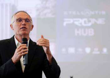 Carlos Tavares diz que podia ter feito as “coisas” de outra forma