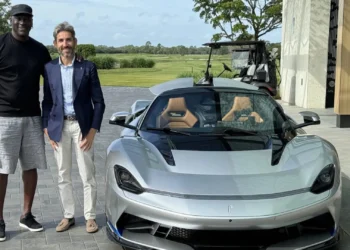 Michael Jordan tem o único Pininfarina Battista Targa que existe