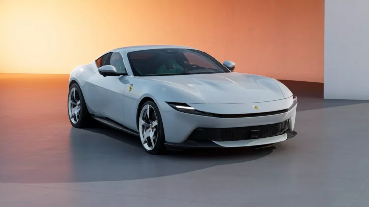 Amalfi é a nova jóia da Ferrari