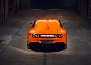 Elétricos da AMG vão ter som de V8 e passagens de caixa