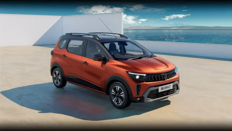 Tribo Renault ganha renovado sete lugares de bolso
