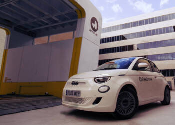 FIAT testa a troca de baterias nos 500 elétricos