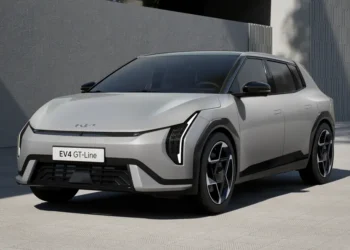Novo Kia EV4 já tem preços para Portugal