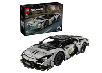 Lamborghini Revuelto da Lego pode ser comandado pelo smartphone