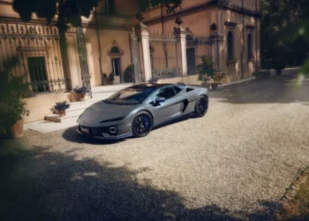 Lamborghini Temerario recebe tratamento personalizado