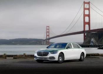 Este é o Classe S mais exclusivo da Maybach e é… verde