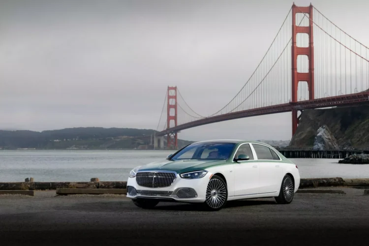 Este é o Classe S mais exclusivo da Maybach e é… verde
