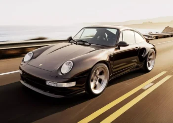 Este restomod do Porsche 911 993 nem parece elétrico