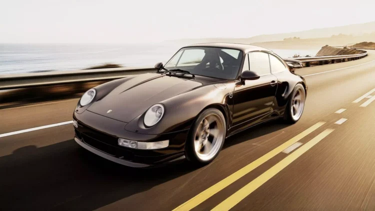 Este restomod do Porsche 911 993 nem parece elétrico