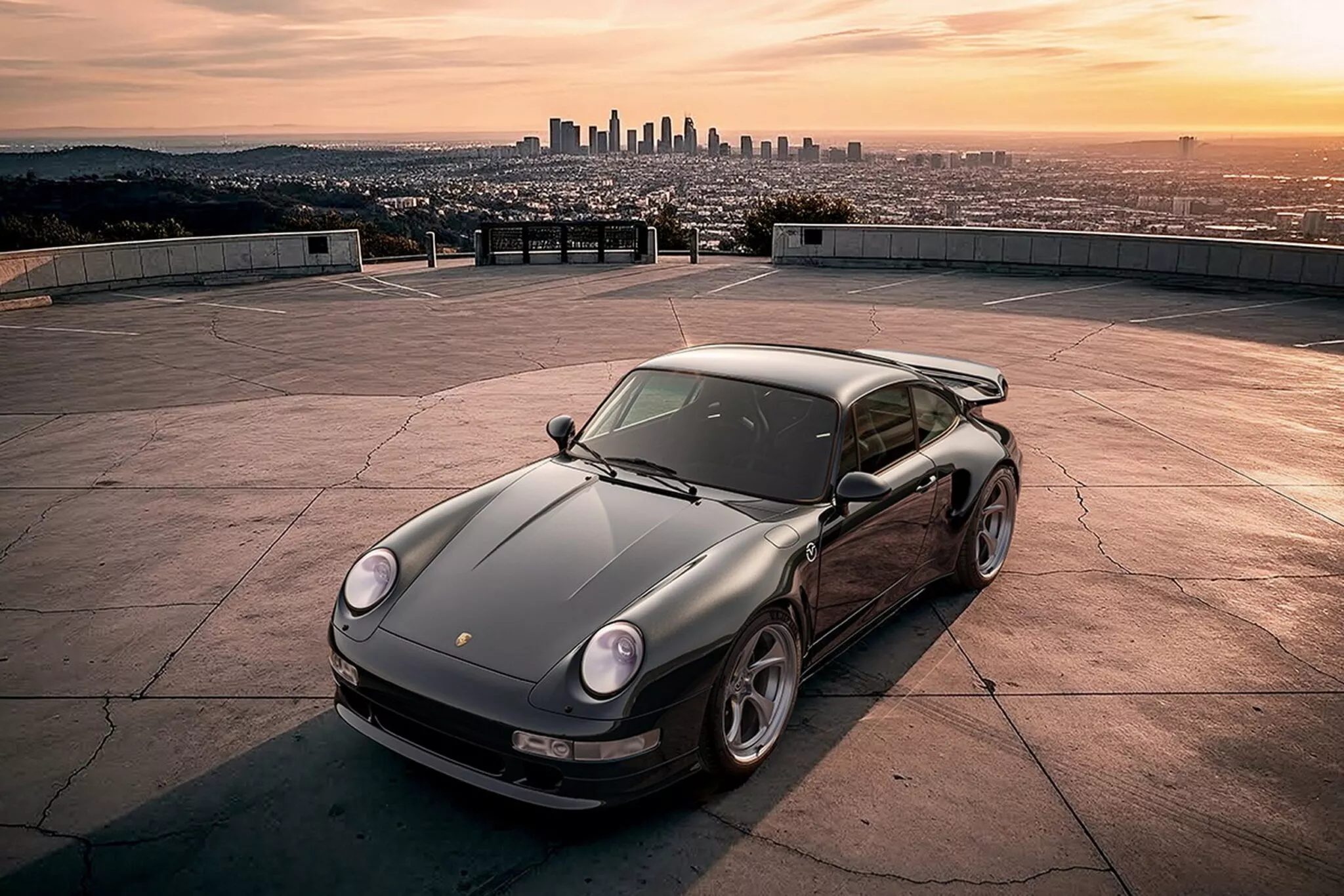 993