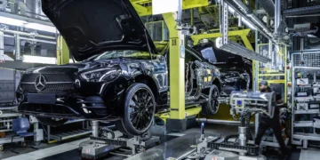 Mercedes-Benz abre guerra aos componentes falsificados