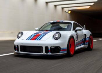 911 modificado pela Rezvani podia ser restyling do modelo da Porsche