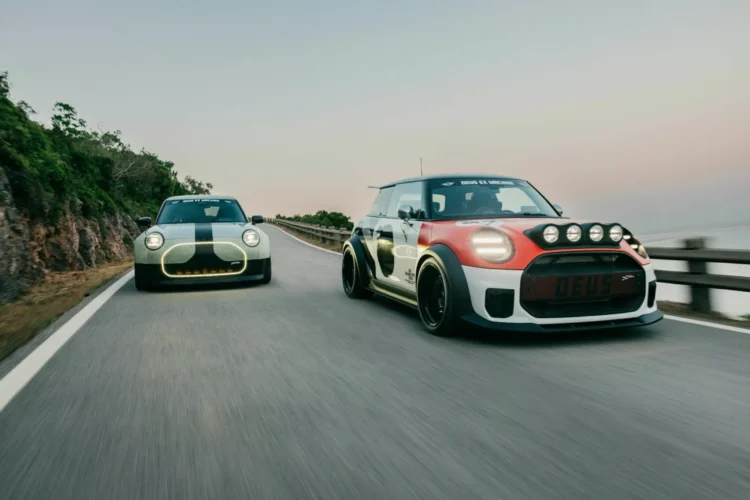Estes são os dois JCW Deus Ex Machina da Mini
