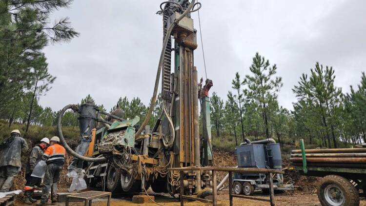 O futuro do carro elétrico pode “falar” português