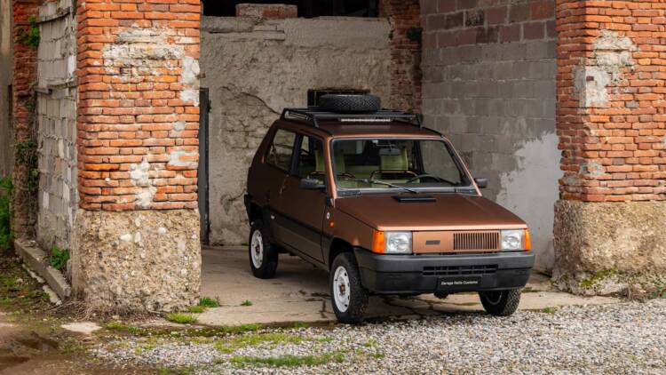 Fiat Panda 4×4 dos anos 80 ganha motor elétrico