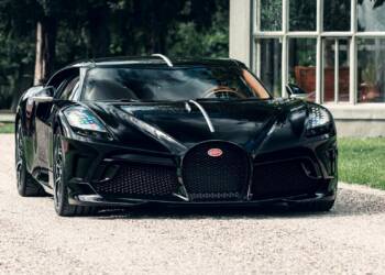 Bugatti La Voiture Noire é único e já está à venda como usado