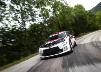 Ypsilon Rally2 HF Integrale promete regresso da Lancia ao WRC