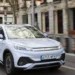 Este país proibiu a importação de carros a combustão
