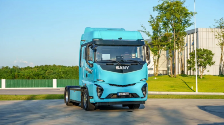 Depois dos automóveis China prepara entrada no mercado europeu dos camiões elétricos