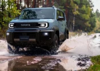 Toyota surpreende: aí está o “baby” Land Cruiser!